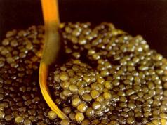 Kako razlikovati naravni kaviar od umetnega